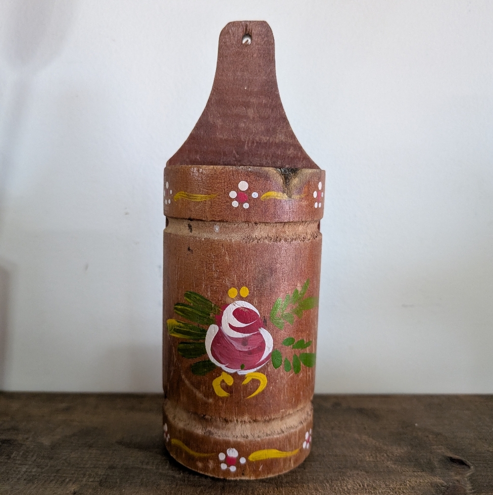 Vintage Wooden Wall Pocket Plaque Matchstick Holder Floral Design Wood Cottage